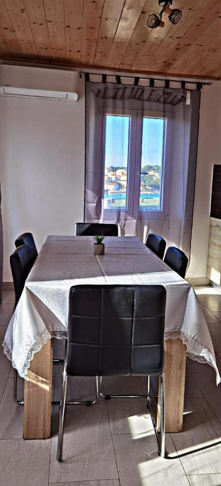 Amani Modern Apartment لومباردا المظهر الخارجي الصورة